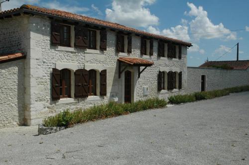 Nandolle Farmhouse gîte à louer Nanteuil-Auriac-de-Bourzac