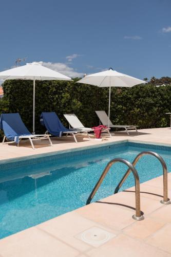 BiniVento- Lovely villa with pool near the beach BiniVento- Lovely villa with pool near the beach