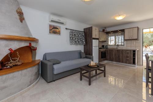 Alamia Suites Alamia Suites