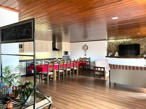 몬타레그리 Casa Torre do Sino 4성급 싱글룸 레스토랑