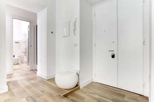 San Giovanni Cozy Apt - Home and More - image 7