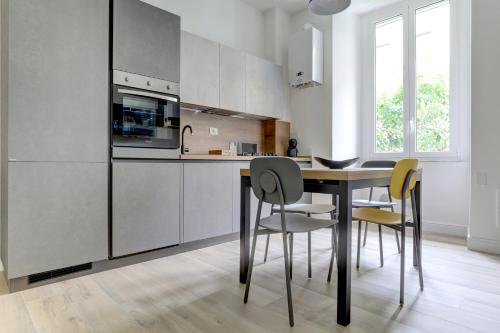San Giovanni Cozy Apt - Home and More - image 11