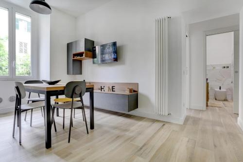 San Giovanni Cozy Apt - Home and More - image 12