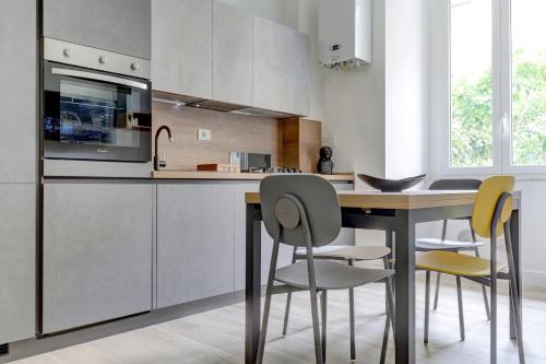 San Giovanni Cozy Apt - Home and More - image 11
