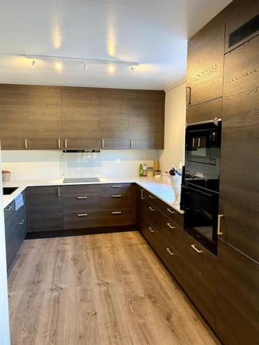 ห้องครัว, Modern house in secluded central Orkanger in อูร์คังเงอร์