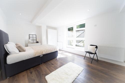 Excellent 3 bedroom, 3 baths, City Centre, voucher available, Leeds (Foto 8)