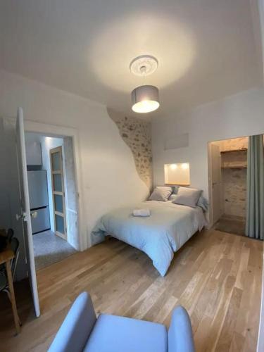 Studio cosy et fonctionnel en centre ville, clinique et tram a 5mn, sItuation ideale ! near Walima Resto
