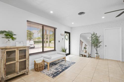 Villa Serenity 4BR Pool Bbq Games in Miami, USA