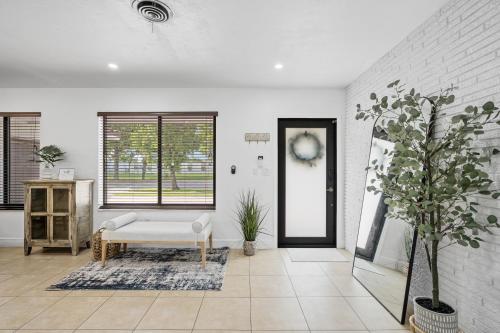 Villa Serenity 4BR Pool Bbq Games in Miami, USA
