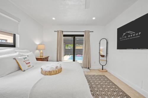 Villa Serenity 4BR Pool Bbq Games in Miami, USA