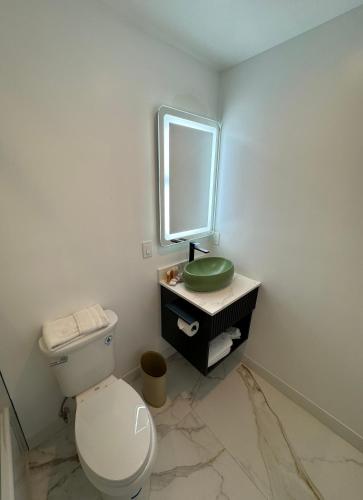 King Suite image 2