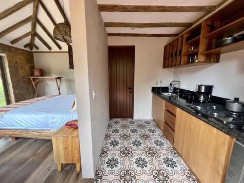 Hermosa cabana campestre con jacuzzi y lago in Cucaita