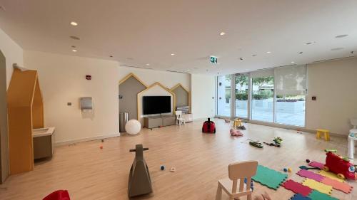 Exclusive High Floor 1BR - Skyline City View, Dubaï (photo 4)