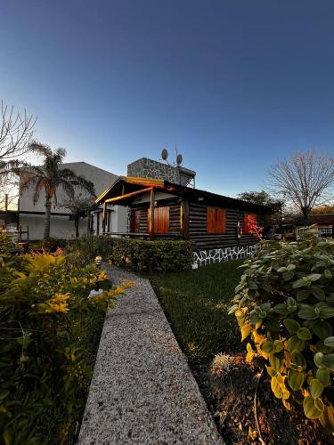 Exterior view of Las Glicinas