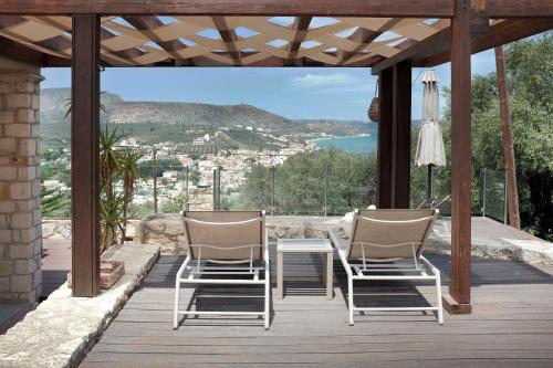 Everlane Seaview Villa in Armeni