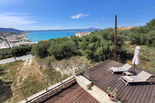 Everlane Seaview Villa in Armeni