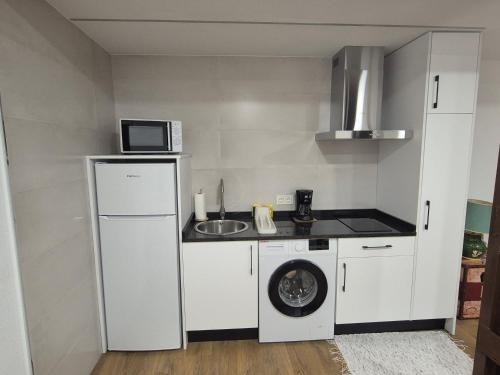 kuhinja, Apartamentos Rio Almar in El Cabaco