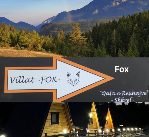 Villat FOX, Pejë