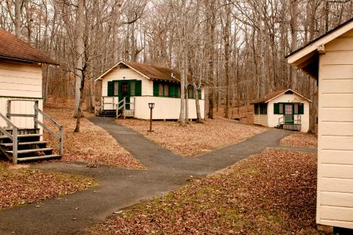 Mammoth Cave Lodge and Cabins
