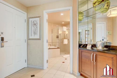 MGM Signature-20-604 Jacuzzi Studio, Las Vegas (foto 5)