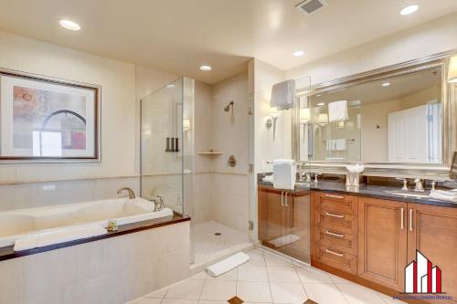MGM Signature-20-604 Jacuzzi Studio, Las Vegas (foto 9)