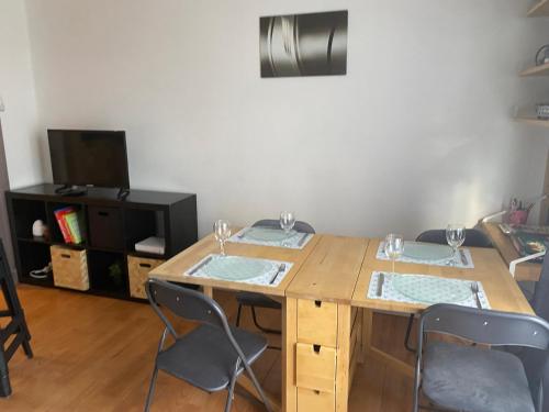 Grand logement 5 min de Paris 1