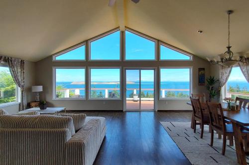 Eagle's Nest Paradise