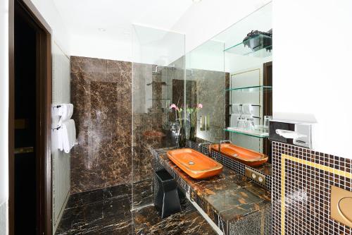 Junior Suite image 6