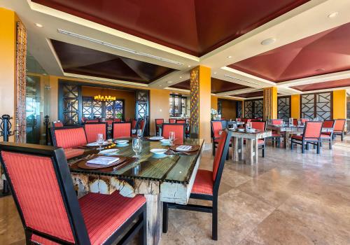 Luxurious 4BR Casita Golf Cart and Transportation Included in Cabo San Lucas, Mexico