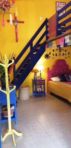 Los Guachocotes in Malinalco, Mexico