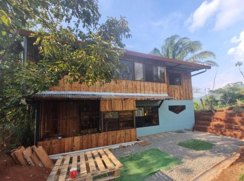 SL Montaña Tranquila (SL Montana Tranquila) in การารา