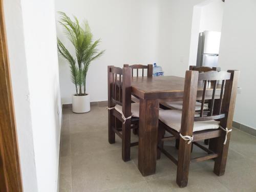 Three-Bedroom Apartment image 9