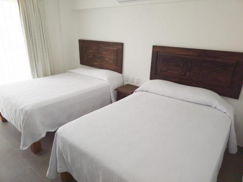 Three-Bedroom Apartment image 8