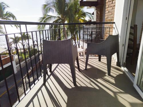Three-Bedroom Apartment image 2