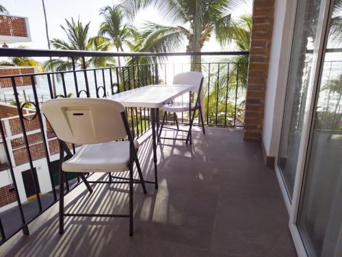 Three-Bedroom Apartment image 1