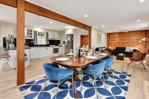 Bracken Ridge Vineyard - The Kingston - Villa 3 in รอธบิวรี