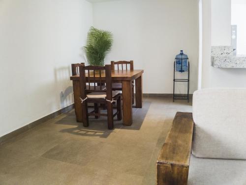 Three-Bedroom Apartment image 10