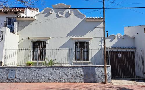 Casa Kolla - 2 bedrooms with private garage in downtown Salta - image 4