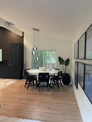 Nordic minimalist in ไบร์ทตัน (MI)