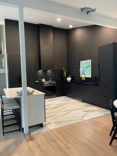 Nordic minimalist in ไบร์ทตัน (MI)