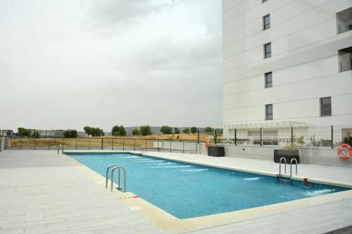 Swimming pool, Apartamento RivasCenter in Vicálvaro
