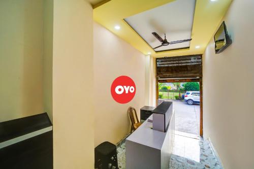OYO HOTEL NEW BRAJ PALACE AND RESTAURANT