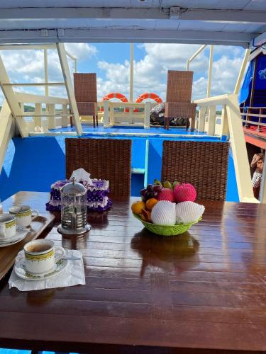 Shankara Orangutan Kelotok Cabin Houseboat in Kumai Hulu