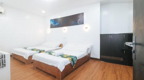 Stay Inn Station 1 Boracay by RedDoorz - image 3