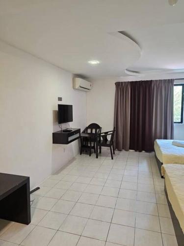 B5 Lot 10 Pangkor Leisure Beach Studio, Manjung