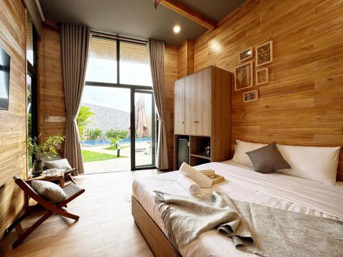 1 queen bed