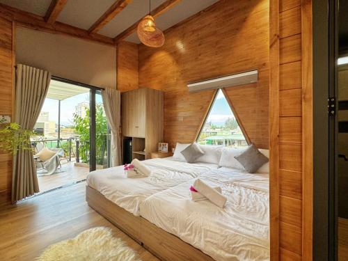 Triple Room - 1 Double Bed and 1 Single Bed