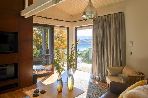 Deluxe Suite with Spa Bath