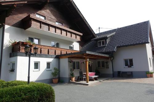 Apartmenthaus Kestel Gasthof - Paularo