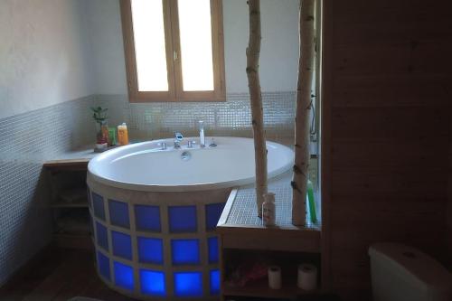 Chalet cadre montagne au pied des Ecrins in Saint-Martin-de-Queyrieres